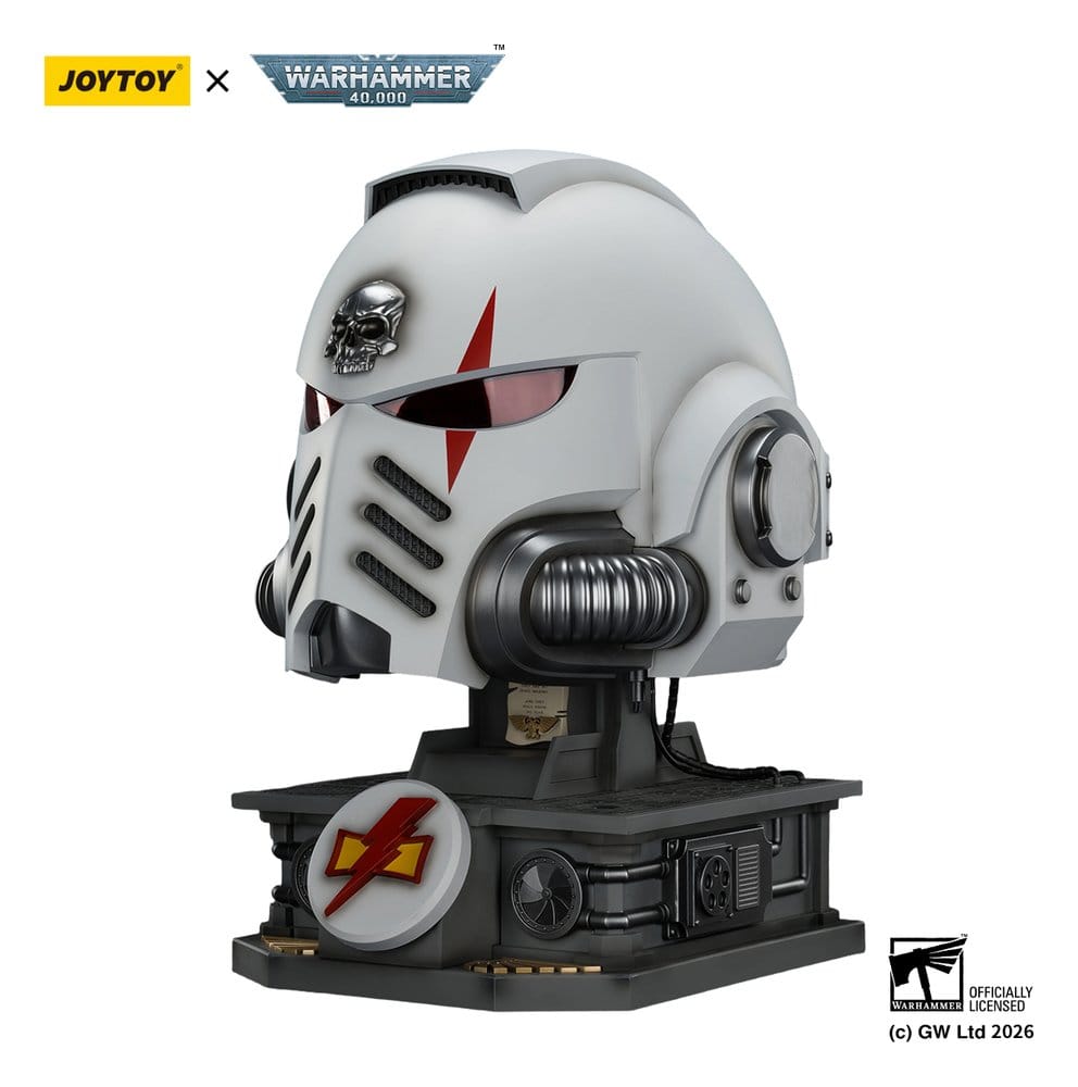 Warhammer 40,000 Helmet with Display Stand White Scars MkX 44 cm