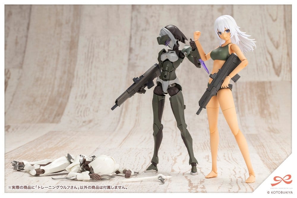 Sousai Shojo Teien Plastic Model Kit 1/10 Training Wolf 16 cm