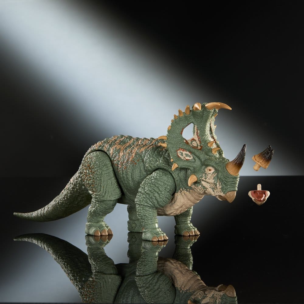 Jurassic World Hammond Collection Action Figure Sinoceratops