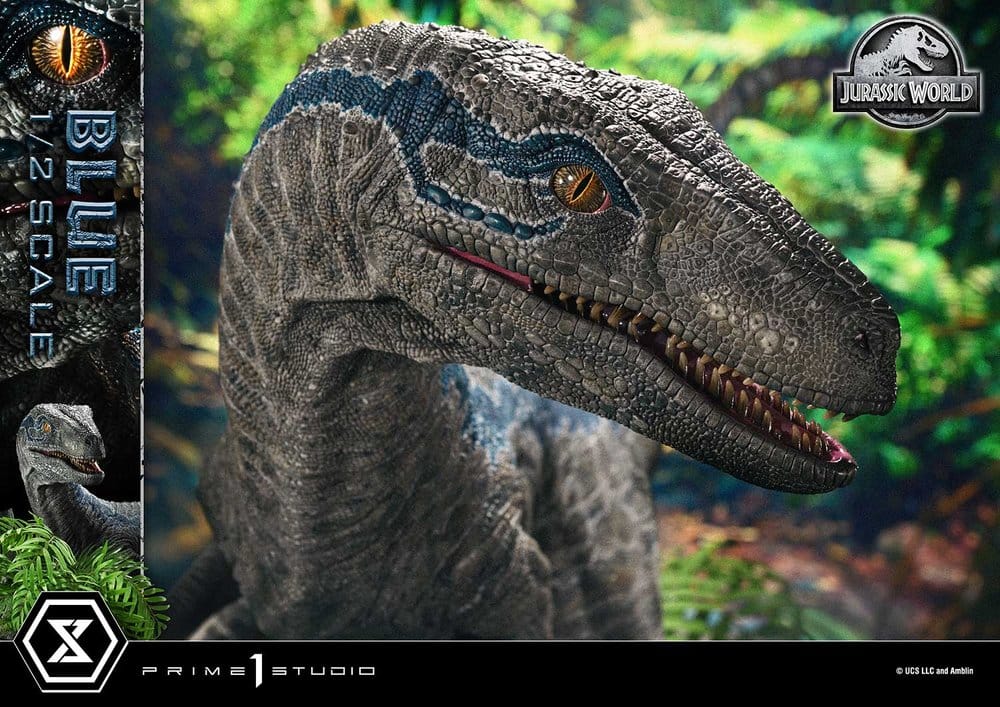 Jurassic World: Fallen Kingdom (Film) Legacy Museum Collection Statue 1/2 Blue 88 cm