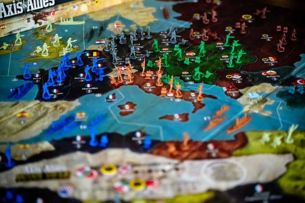 Avalon Hill board game Axis & Allies: 1914 *English Version*