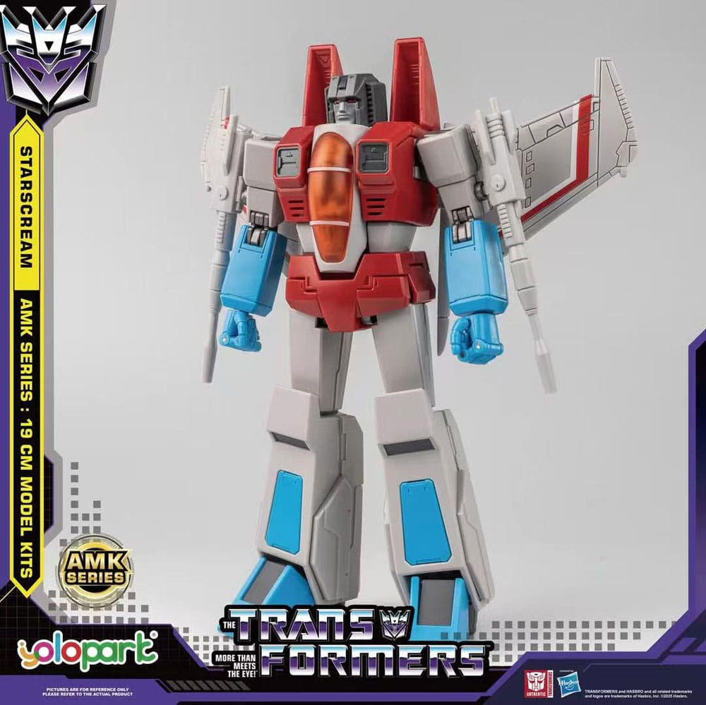 Transformers Generation One AMK Series Plastic Model Kit Starscream 19 cm