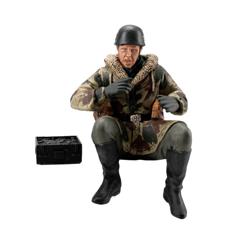 1/16 Figure Schwimmwagen Radio Operator Paratrooper Winter