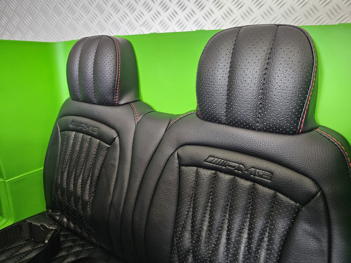 Mercedes-Benz G63 AMG 24V elbil för barn – 2 personer, matt grön