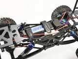 Stor flot fjernstyret offroader