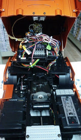 Tamiya 1:14 R/C FULL OPTION - SCANIA R620 METAL ORANGE 23689