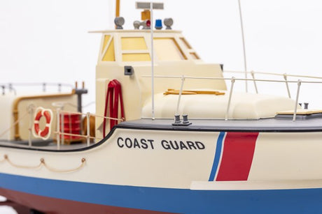 1:40 U.S. Coast Guards -Plastic hull-Photo manual