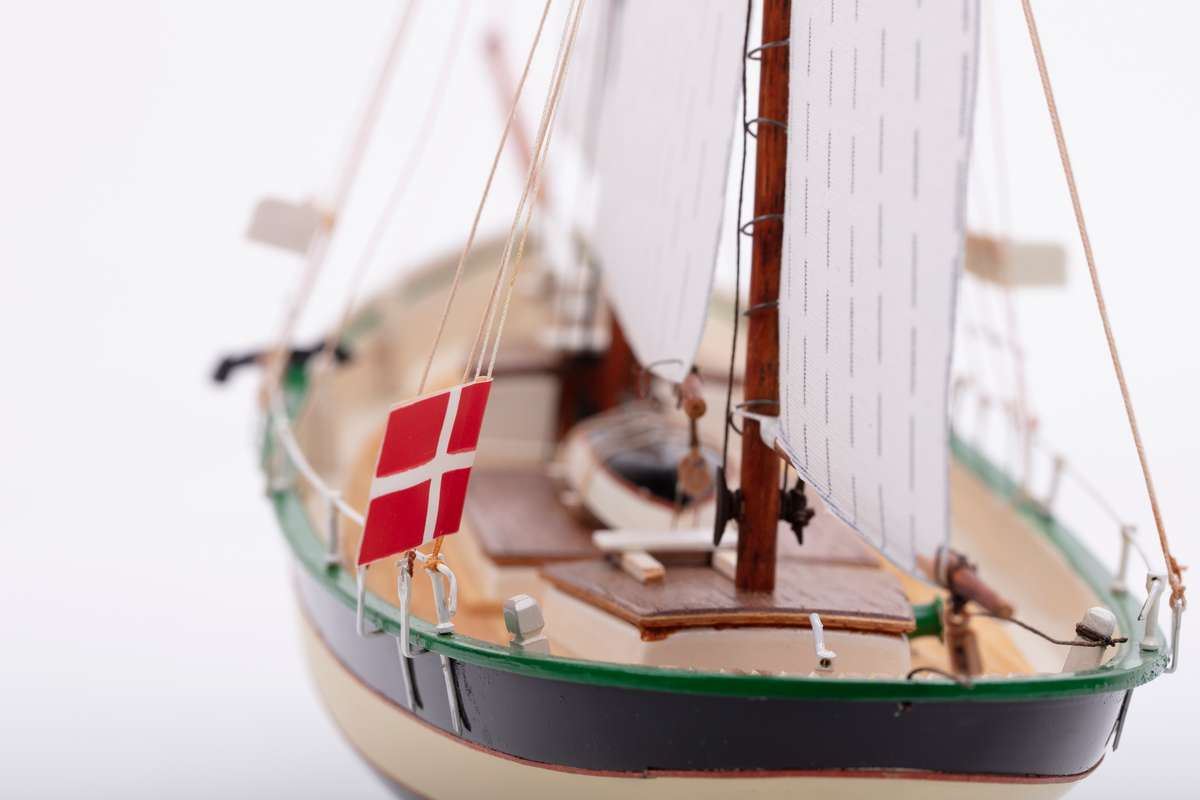 1:60 Dana - Plastic hull Photo manual