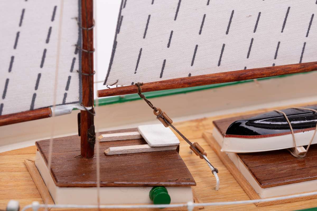 1:60 Dana - Plastic hull Photo manual