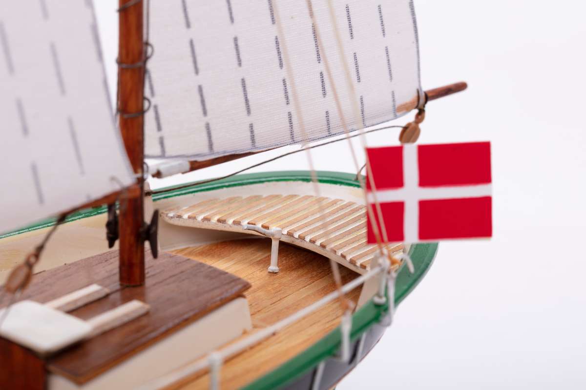 1:60 Dana - Plastic hull Photo manual