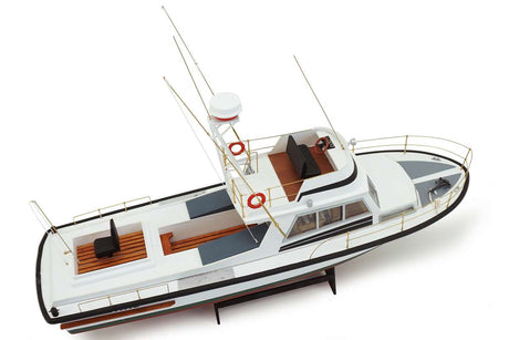 1:30 White Star - Plastic hull - Photo manual