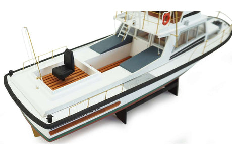 1:30 White Star - Plastic hull - Photo manual