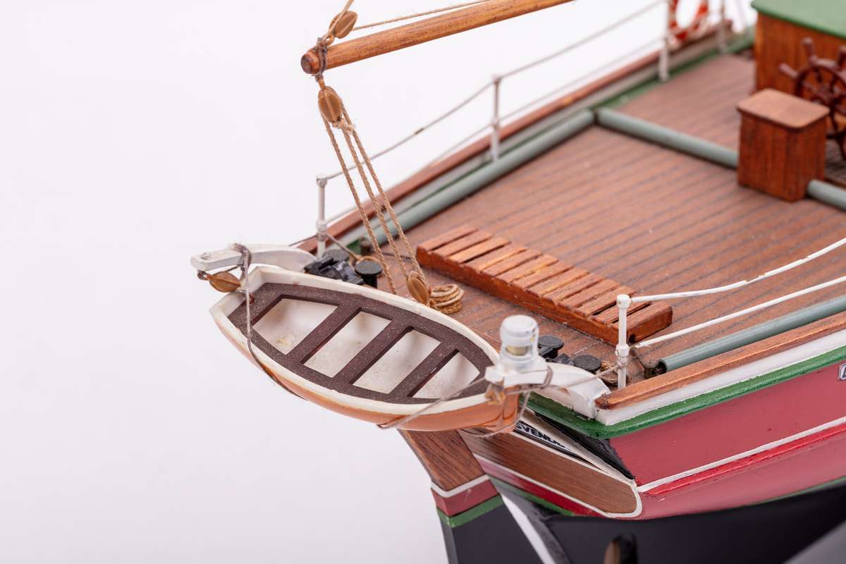 1:50 Lilla Dan -Wooden hull