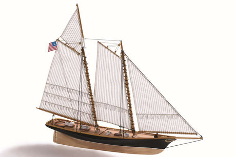 1:72 America -Wooden hull