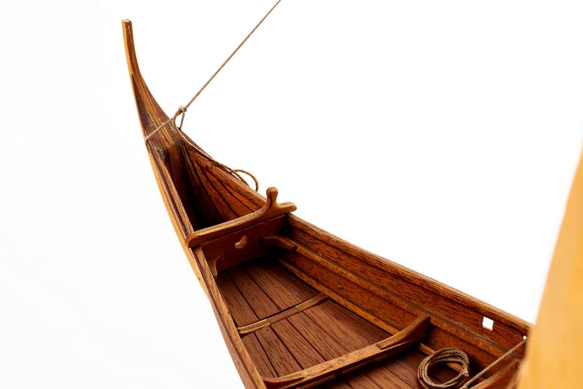 1:25 Roar Ege  -Wooden hull