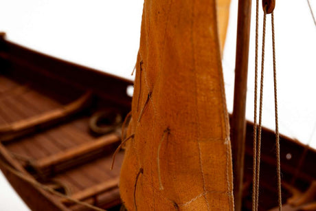 1:25 Roar Ege  -Wooden hull