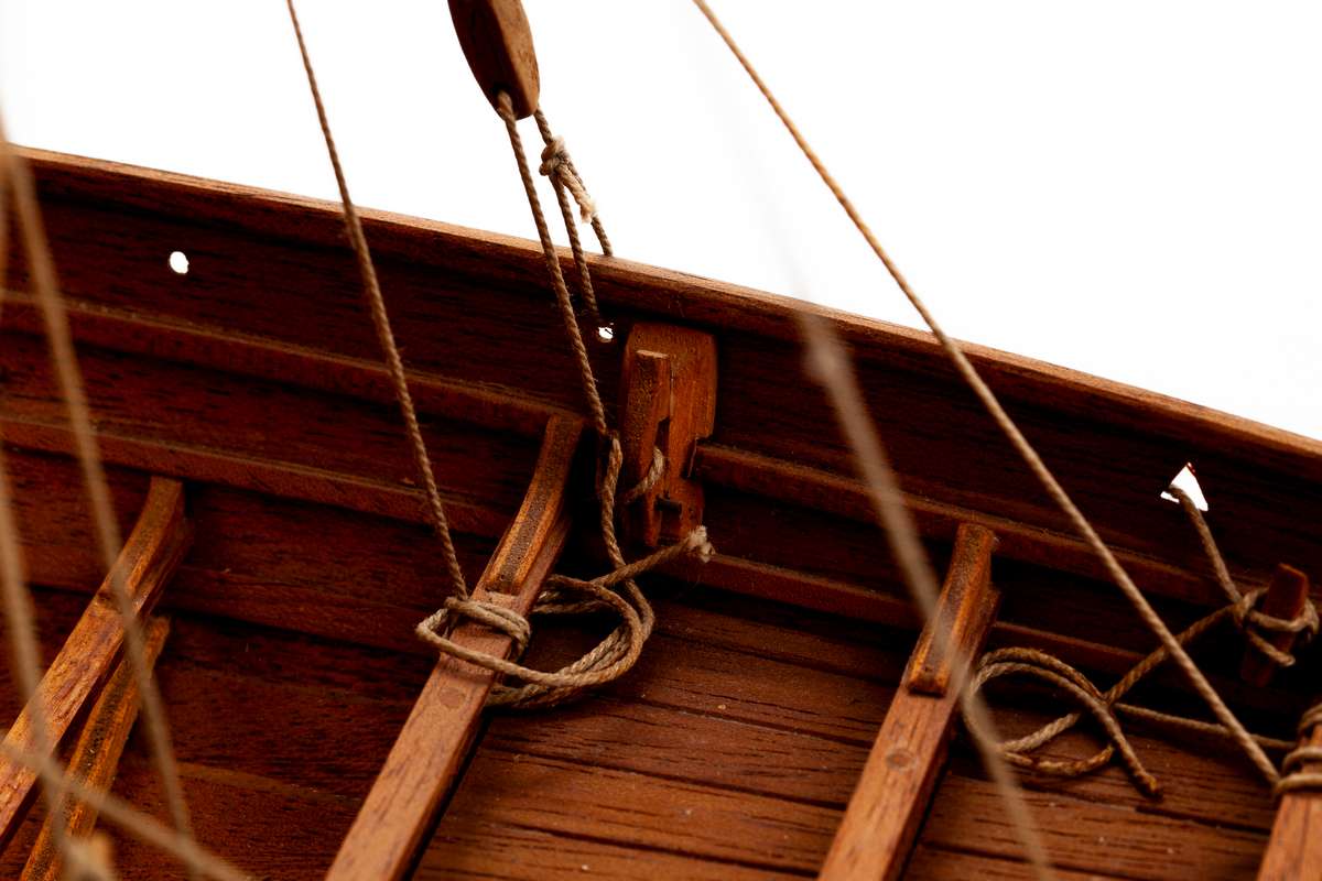 1:25 Roar Ege  -Wooden hull