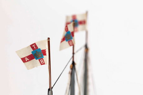 1:75 Sir Winston Churchill -Wooden hull