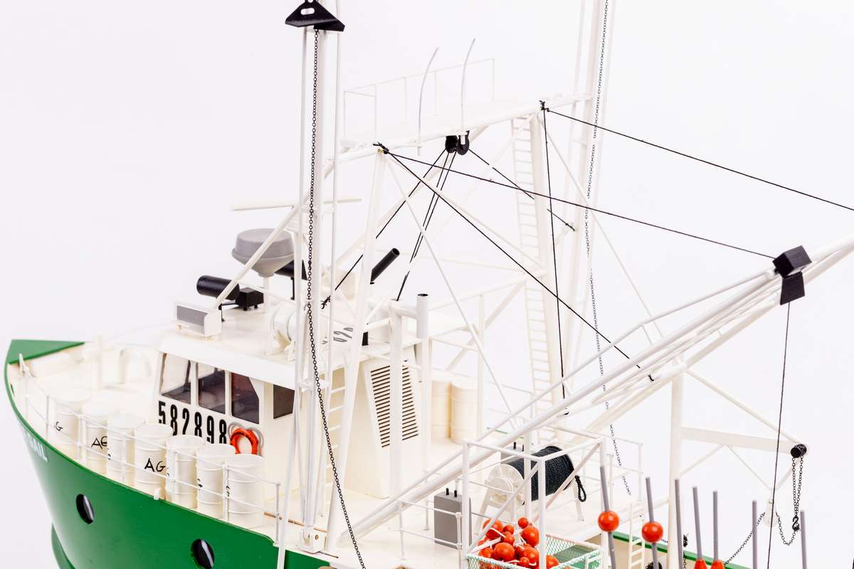 1:30 Andrea Gail -Wooden hull
