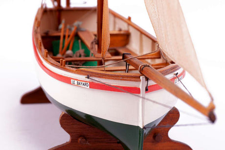 1:30 LE BAYARD - Wooden hull