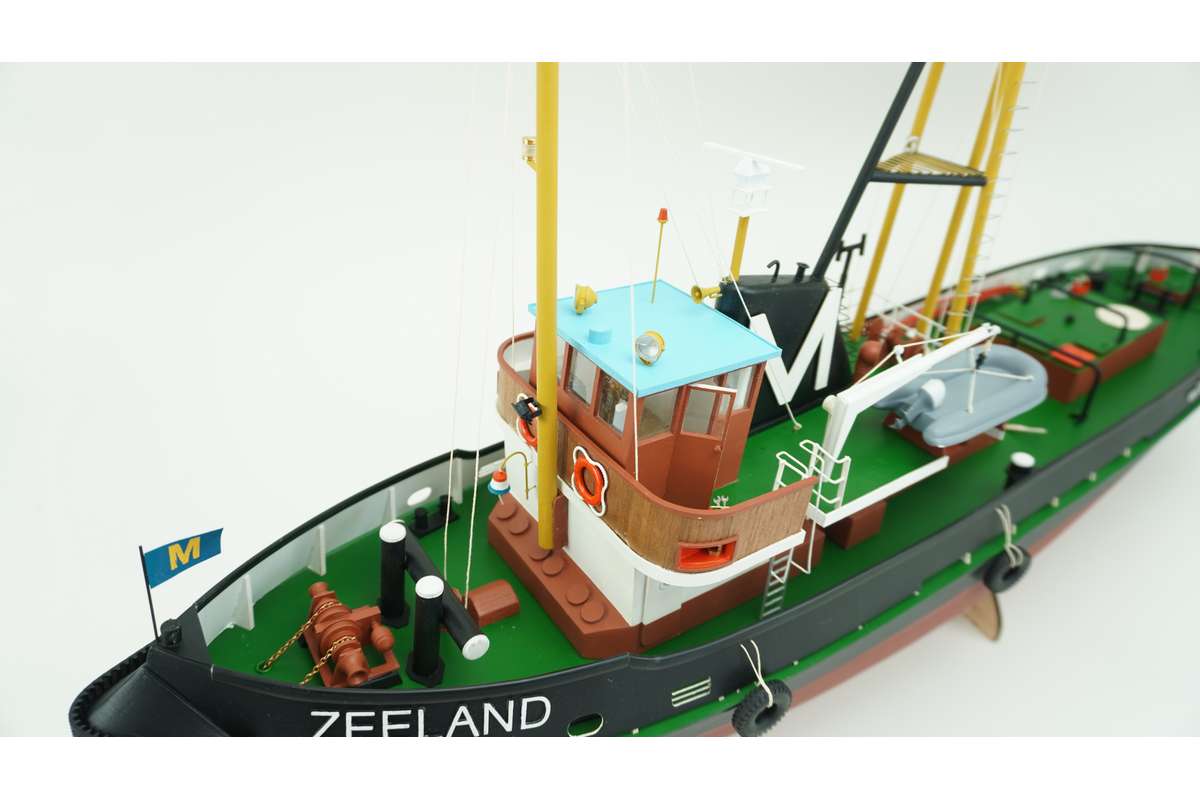 1:35 Zeeland Tugboat - Plastic hull -Photomanual