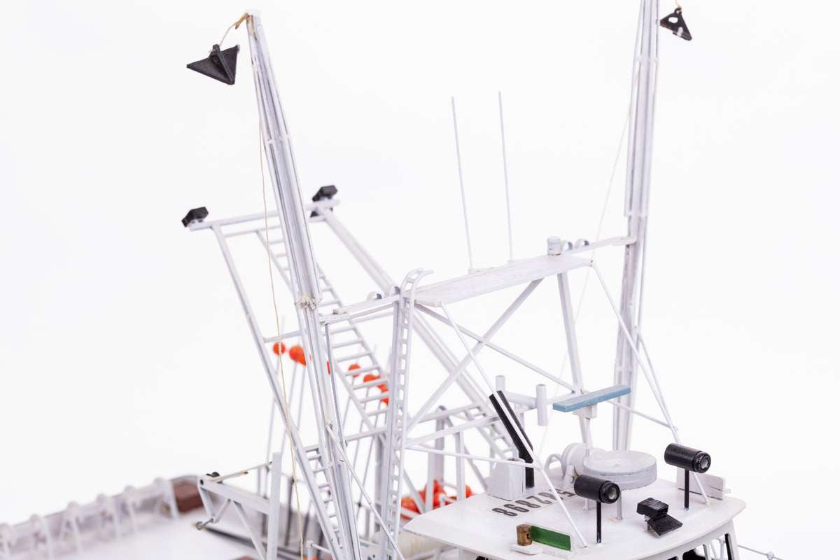 1:60 Andrea Gail -Wooden hull Photo manual