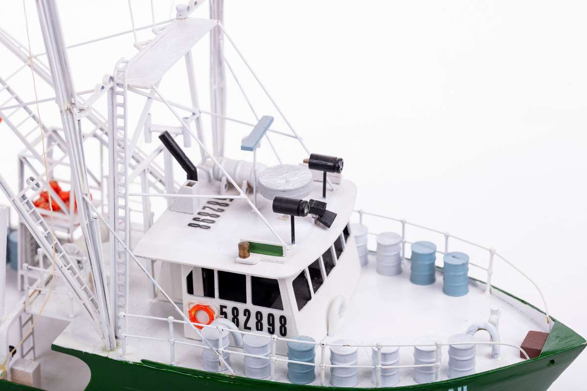 1:60 Andrea Gail -Wooden hull Photo manual