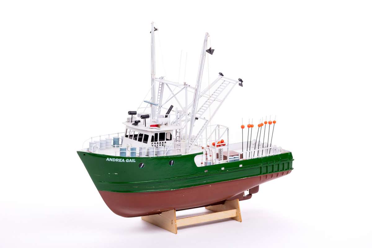 1:60 Andrea Gail -Wooden hull Photo manual