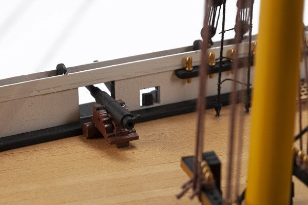 1:100 HMS Warrior  - Wooden hull