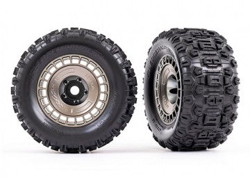Traxxas 9572A Tires &amp; Wheels Sledgehammer 3.8'' / Satin Black Chrome Black 3-piece Spoke (w/ Wheel Hubs) (2)
