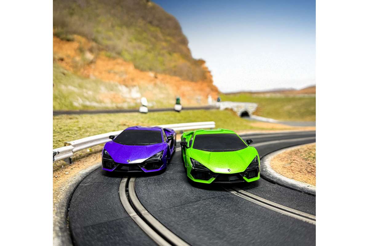 Supercar Showdown Lamborghini vs. Lamborghini 1:32