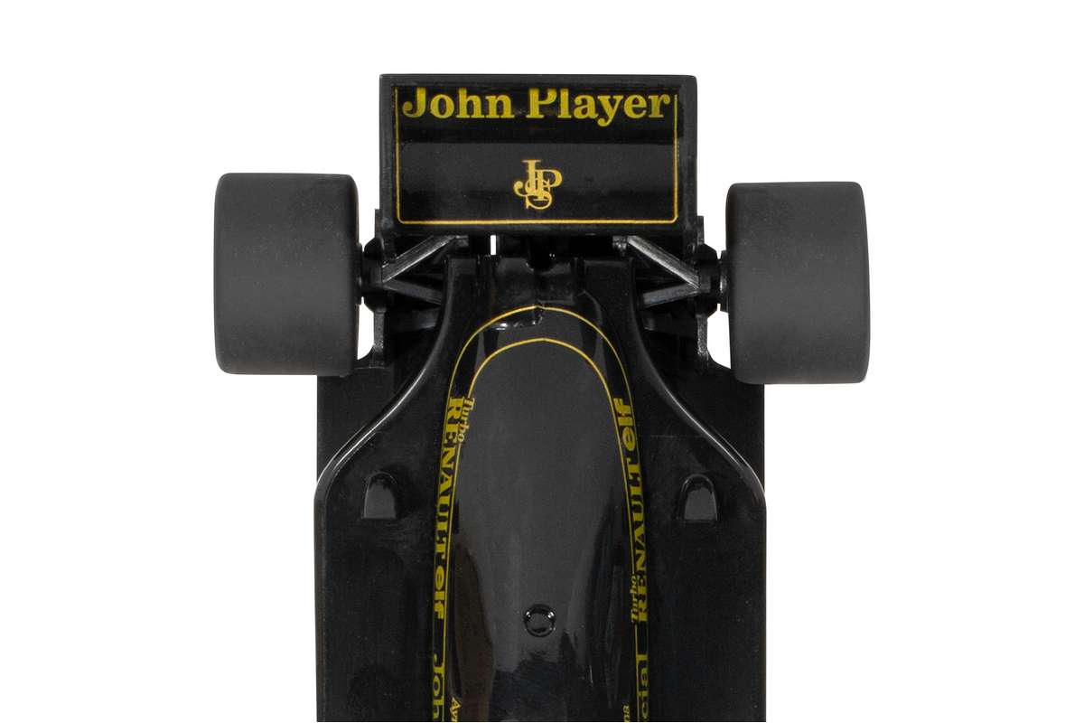 Lotus 98T, Ayrton Senna