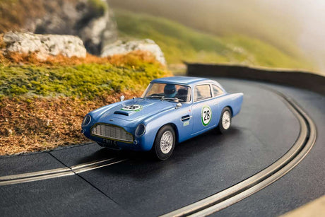 Aston Martin DB5, blue/yellow,  Historic GT Racing