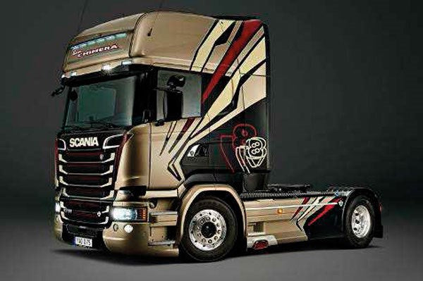 1:24 SCANIA R730 STREAMLINE \'\'CHIMERA\'\'