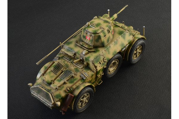 1:35 AB 41 with Bersaglieri Italian Infantry