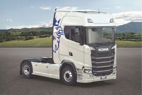 1:24 Scania S770 V8 \'white cab\'