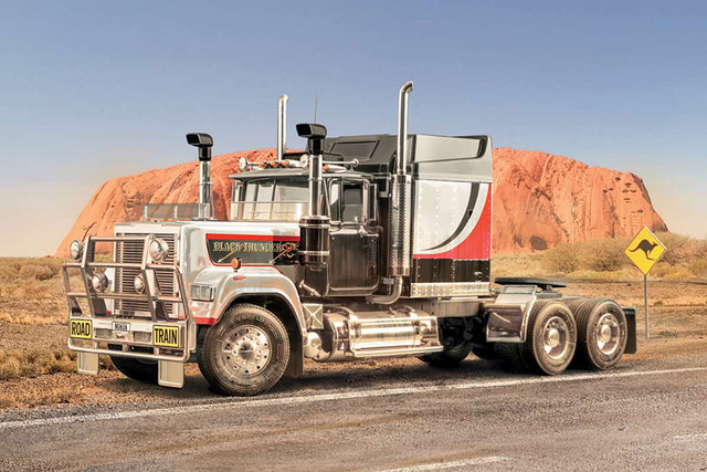 1:24 Black Thunder Australian truk