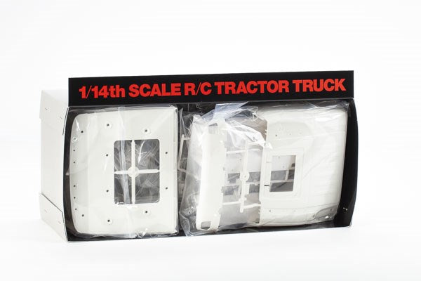 1/14 Volvo FH16 8x4 Tow Truck Globetrotter 750