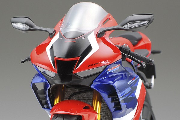 1:12 Honda CBR1000RR-R FIREBLADE SP