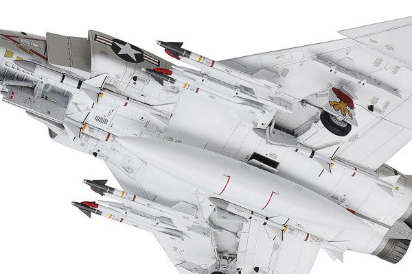 1/48 McDonnell Douglas T F-4B Phantom II T