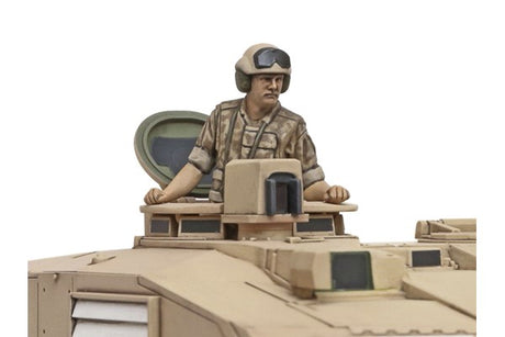 1/48 British Main Battle Tank Challenger 2 (Desert