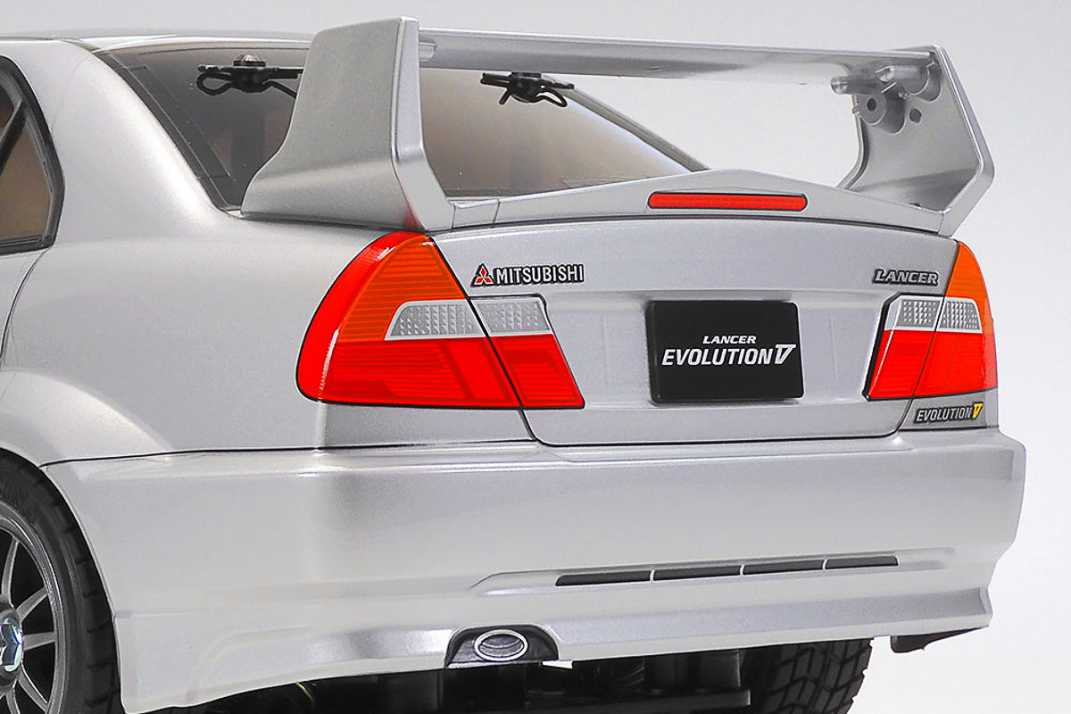 1/10 R/C Mitsubishi Lancer Evolution V (TT-02)