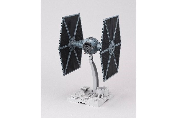 Star Wars TIE Fighter (Bandai) 1:72