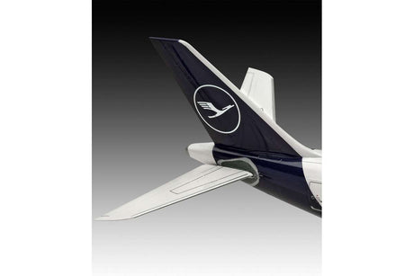 Airbus A330-300 - Lufthansa \'New Livery\' 1:144