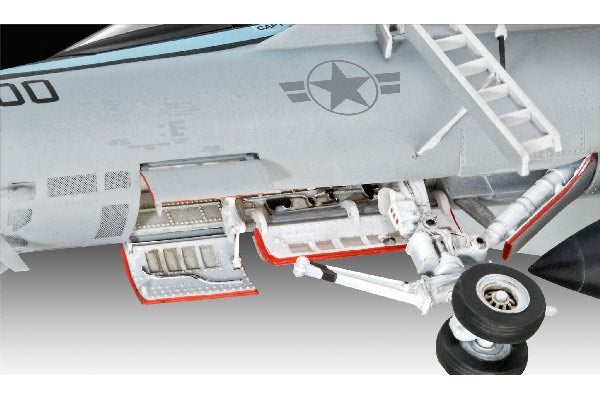 1:48 F/A-18E Super Hornet \'Top Gun\'