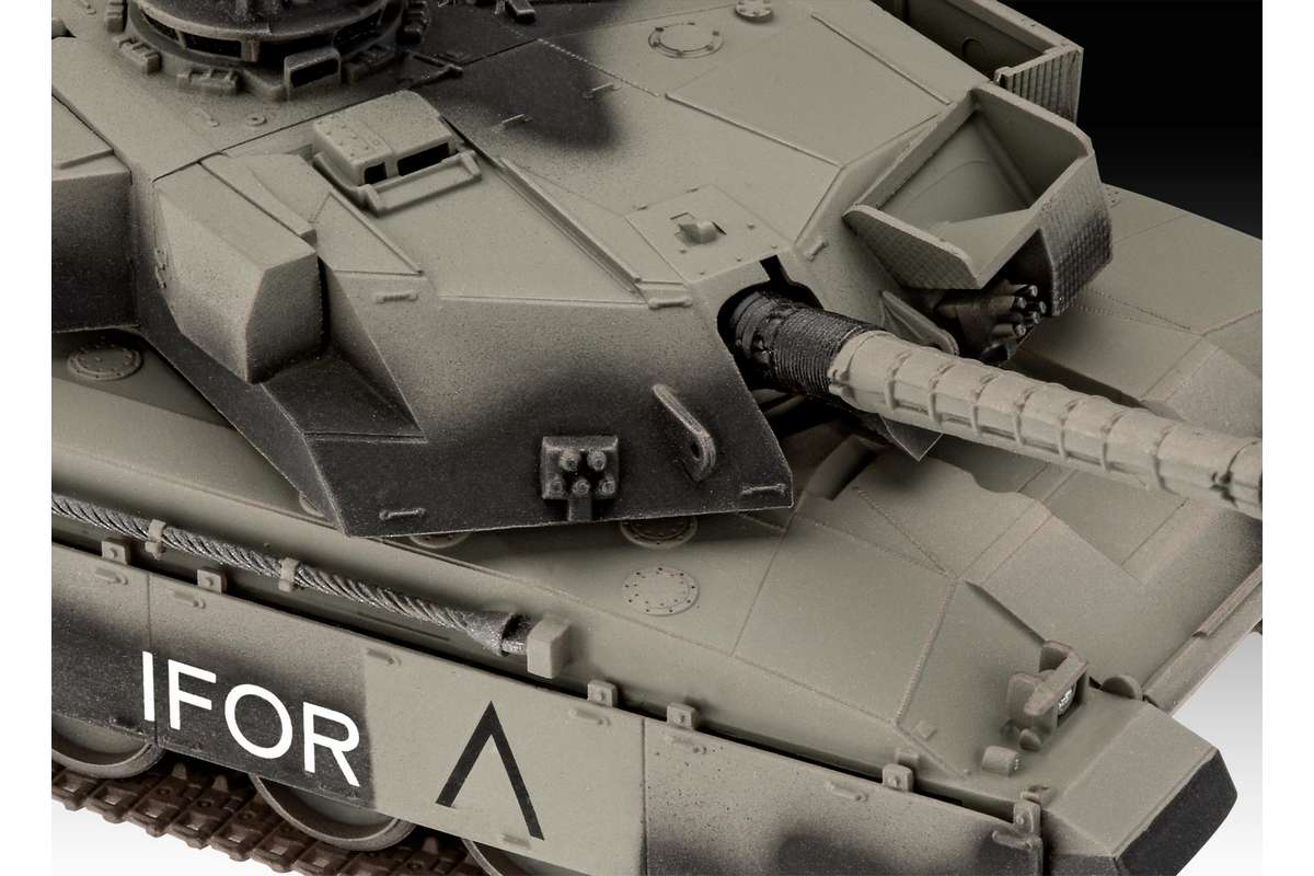 Model Set Challenger 1 1:72