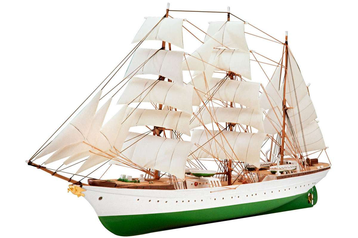 Model Set Gorch Fock 1:350