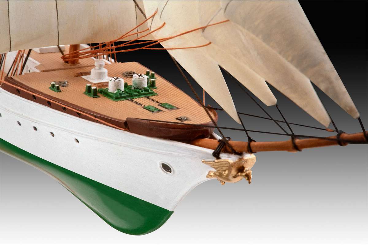 Model Set Gorch Fock 1:350