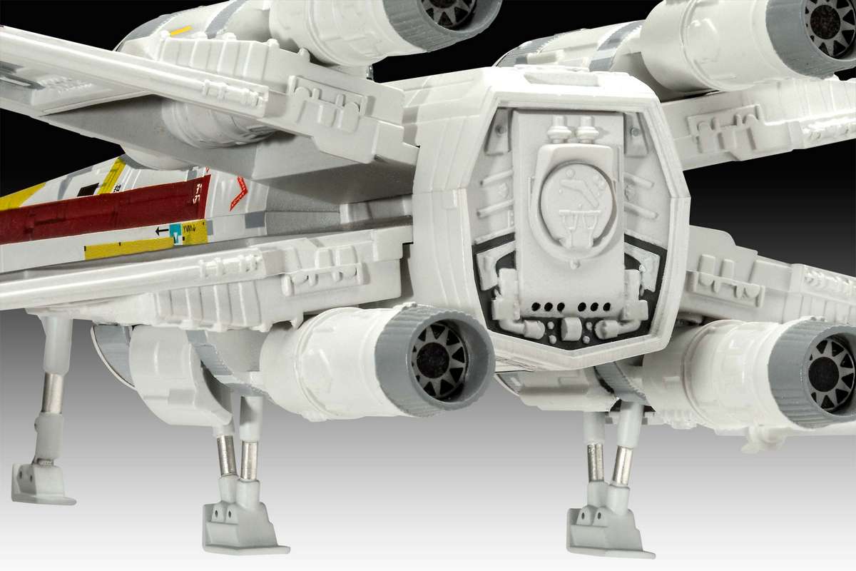 Model Set Carson Teva\'s X-Wing: The Mandalorian