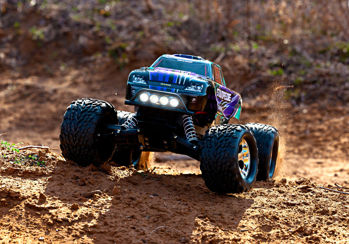 Traxxas Stampede 2WD m. LJUS, batteri och laddare